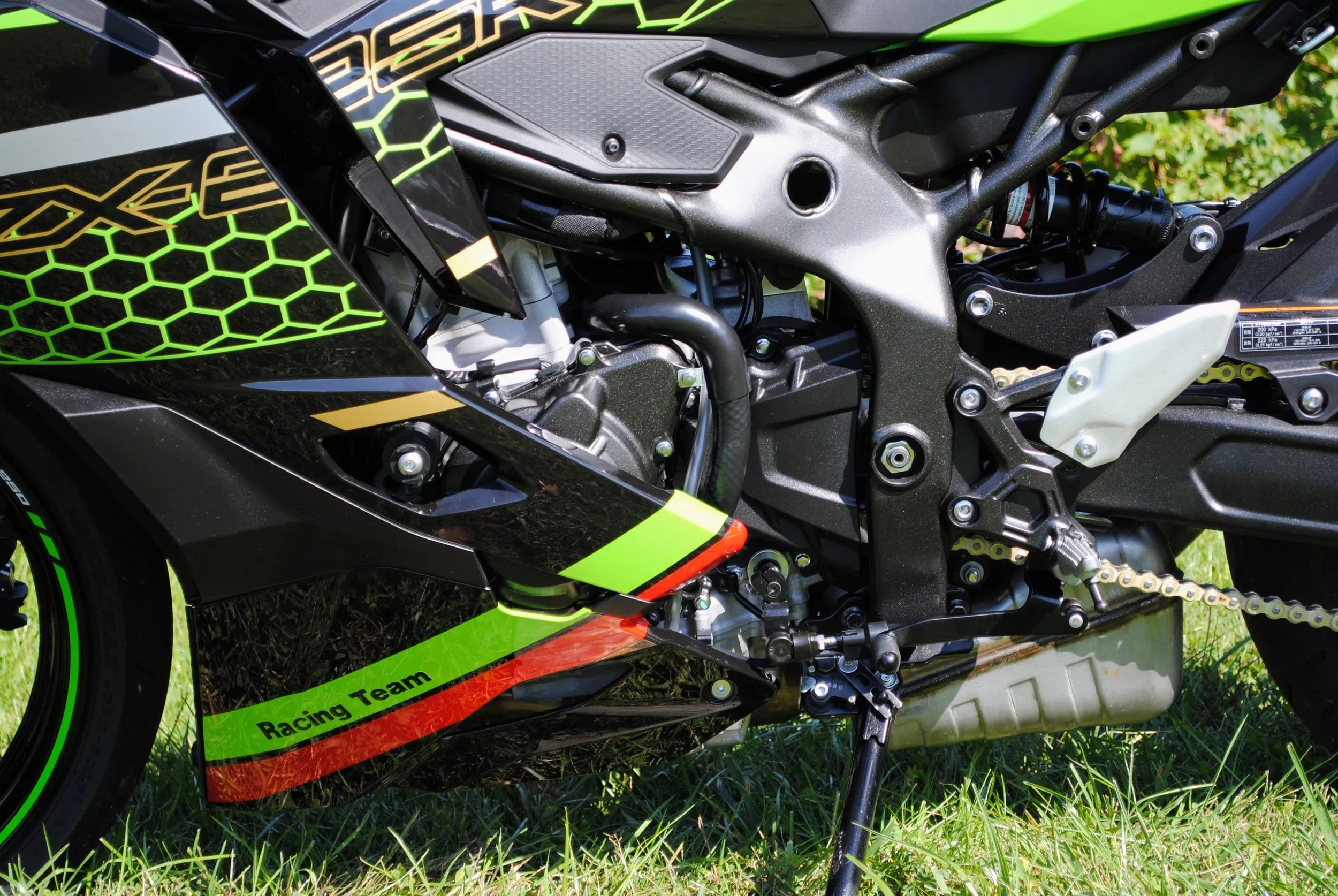 Kawasaki ZX-25R For Sale from Moto2 Imports — Moto2 Imports